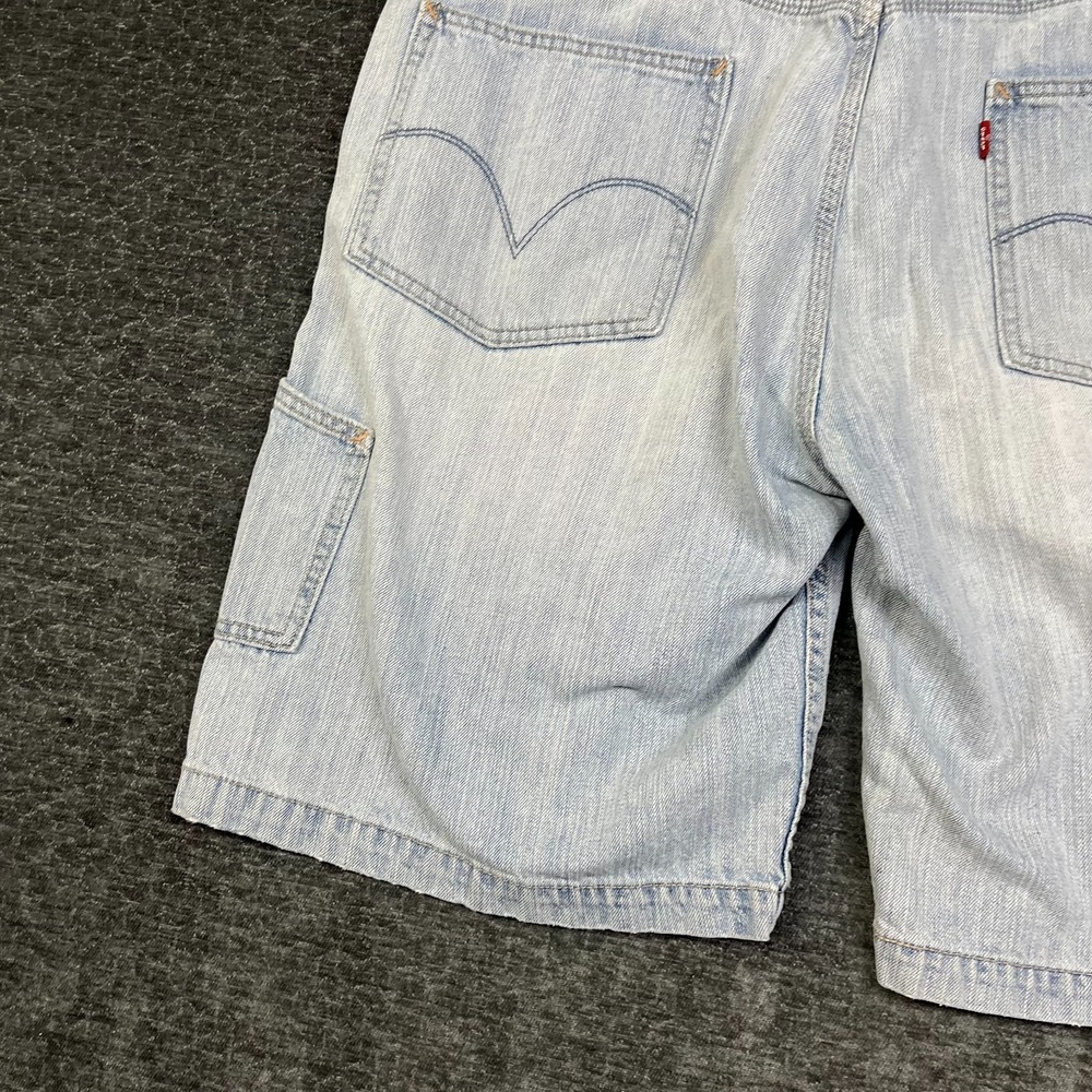 Vintage Levi's Carpenter Denim Shorts Men's Light Wash Pockets Workwear - W36 - Picture 7 of 16